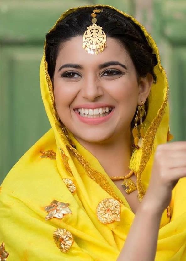 Nimrat Khaira All Songs List - Top Hindi & Punjabi Songs by her on ...