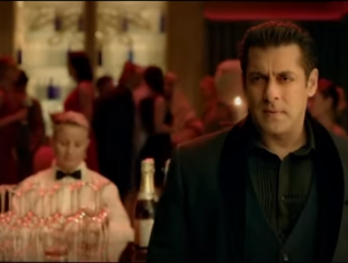 Salman Khan in the movie Race 3